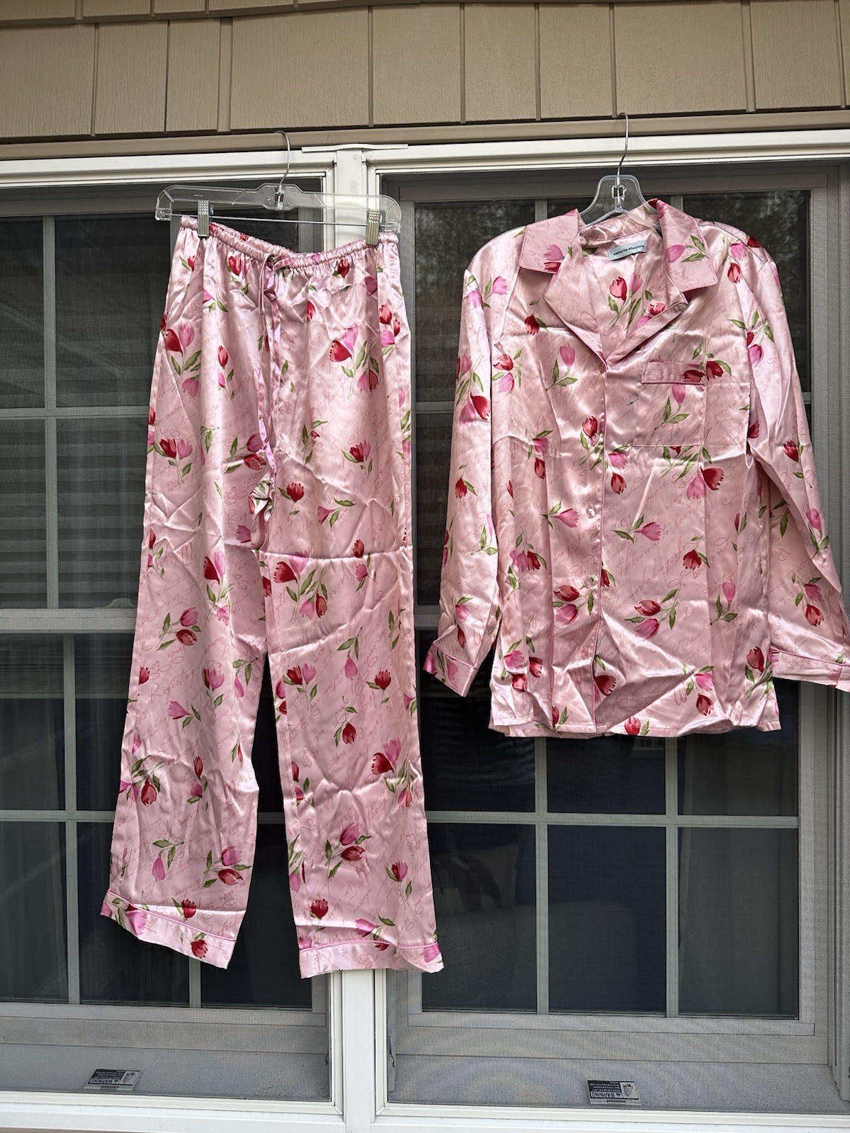 Vintage Valerie Stevens Satin Pajamas Set Size Medium New