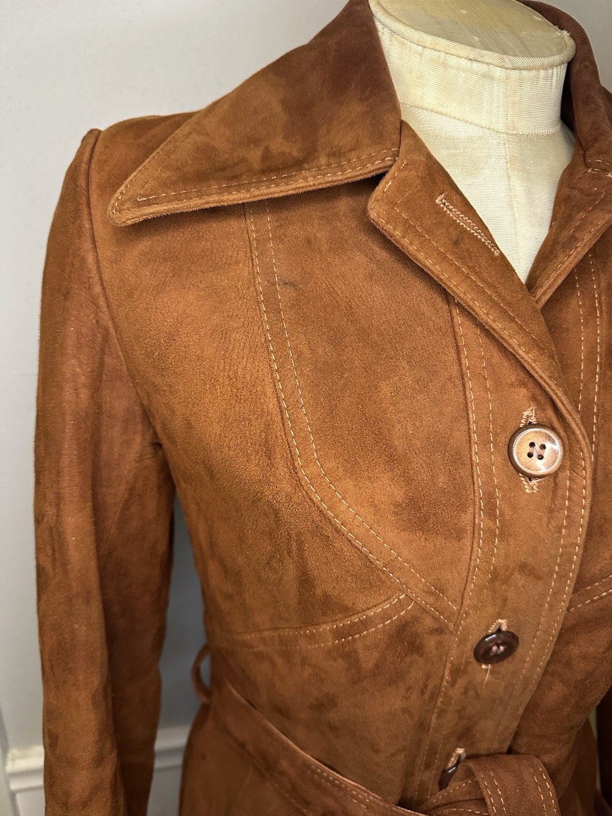 New England Sportswear Company Suede Leather Mahogany Belted Coat Women’s Size 8