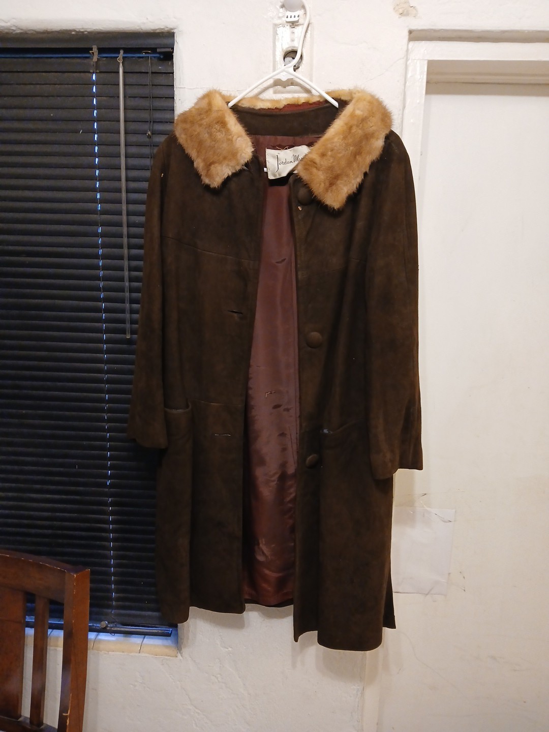 True Vintage Jordan Marsh Suede Leather Coat & Fur Collar Button Up Jacket Sz 16