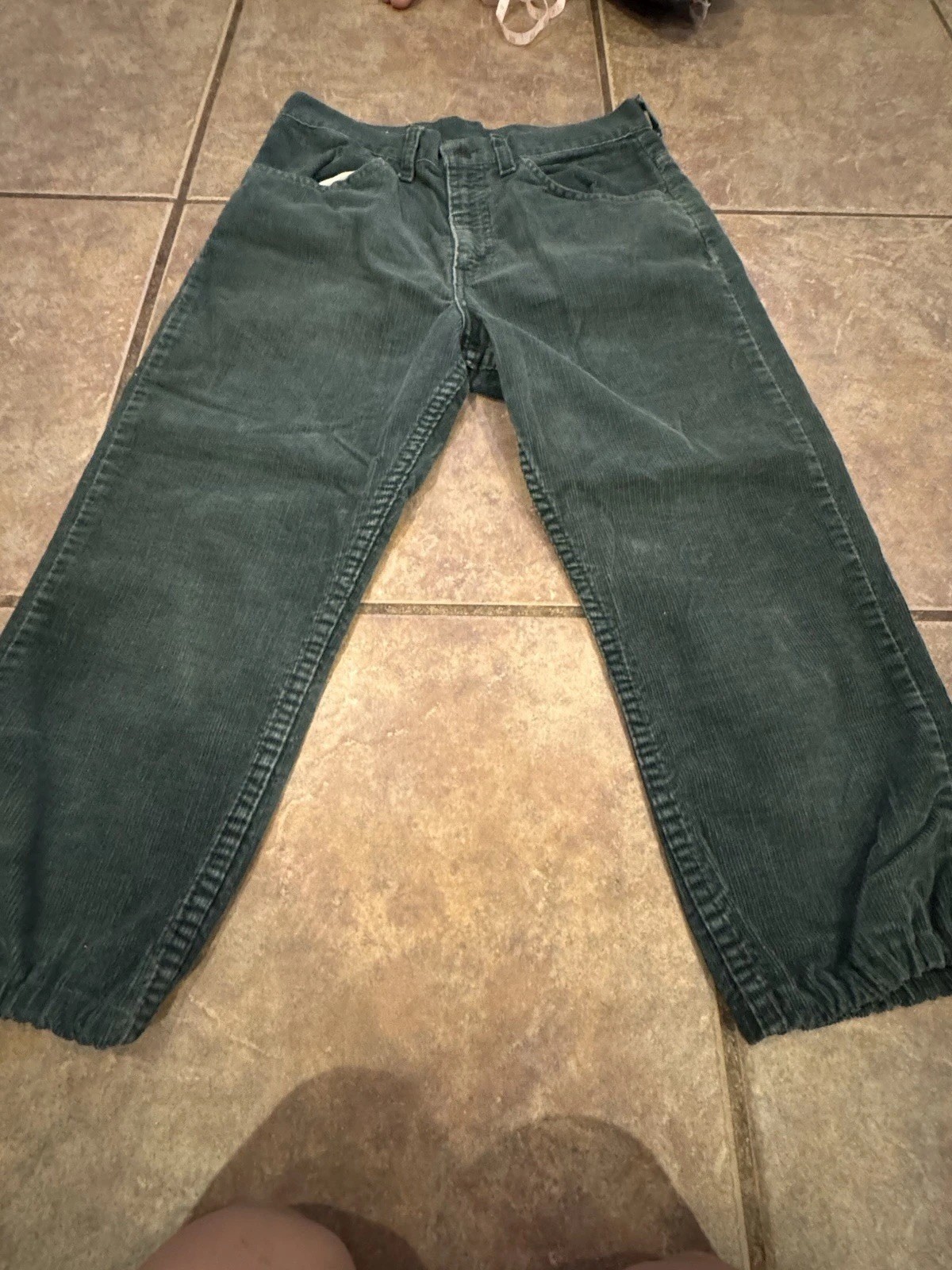 Vintage Levi’s Big E Green Corduroy Capris Pants Size 29 (check Measurements)