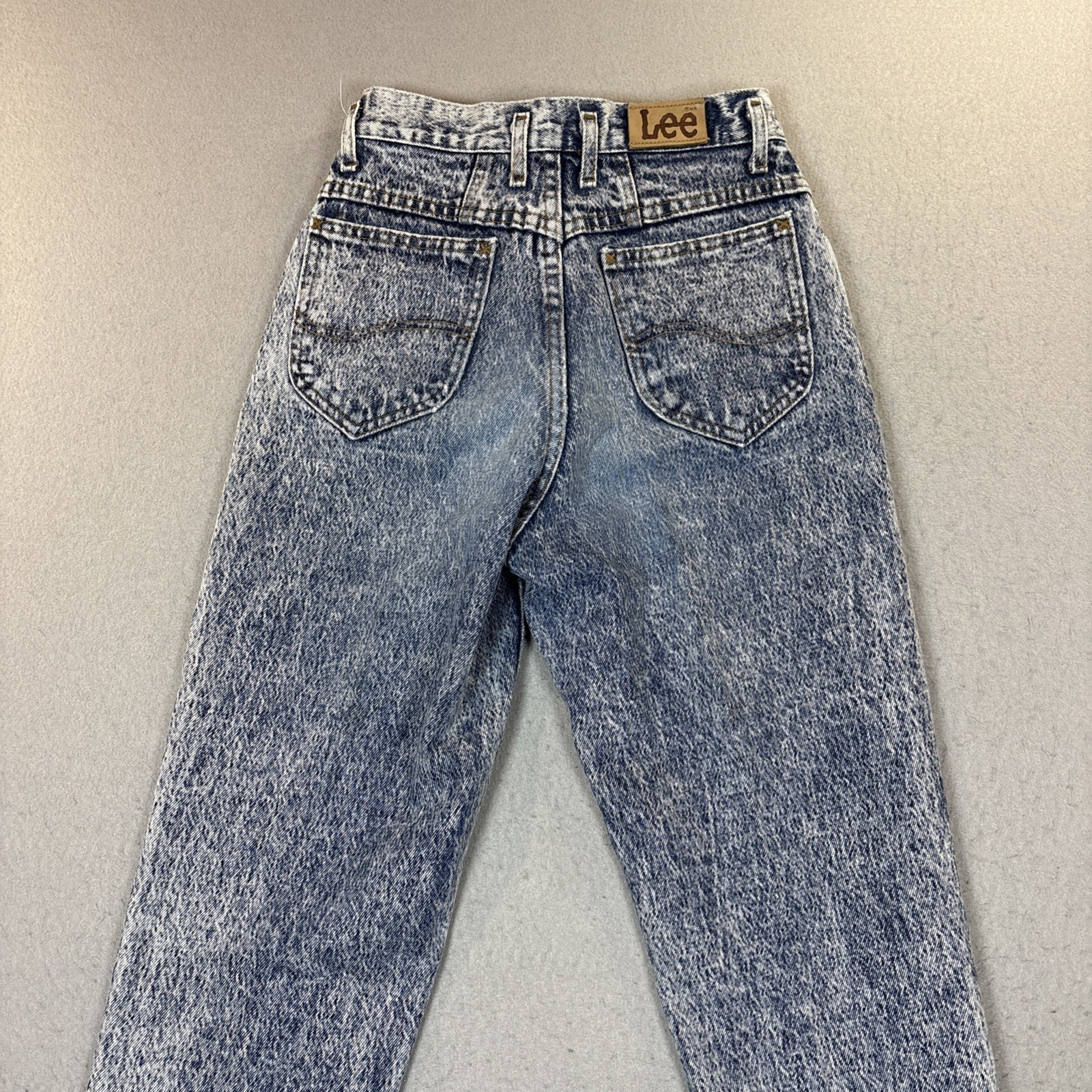 Y2K 90’s Lee High Waisted Mom Jean Made in the USA Tapered Leg Sz 5 100% Cotton
