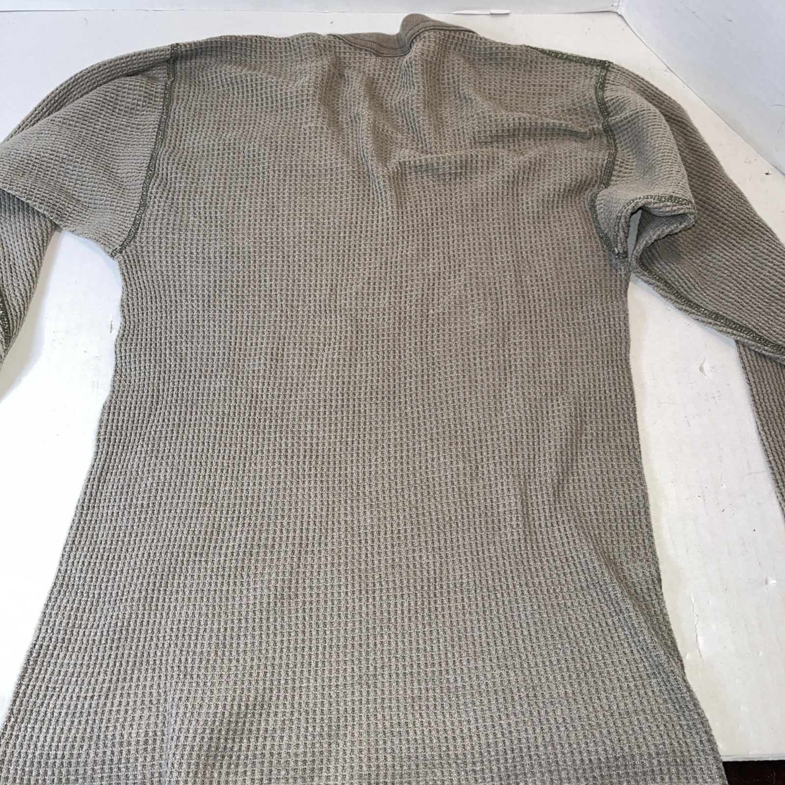 Gap Waffle/Thermal Shirt Olive Medium Long Sleeve V Neck, Vintage 1980