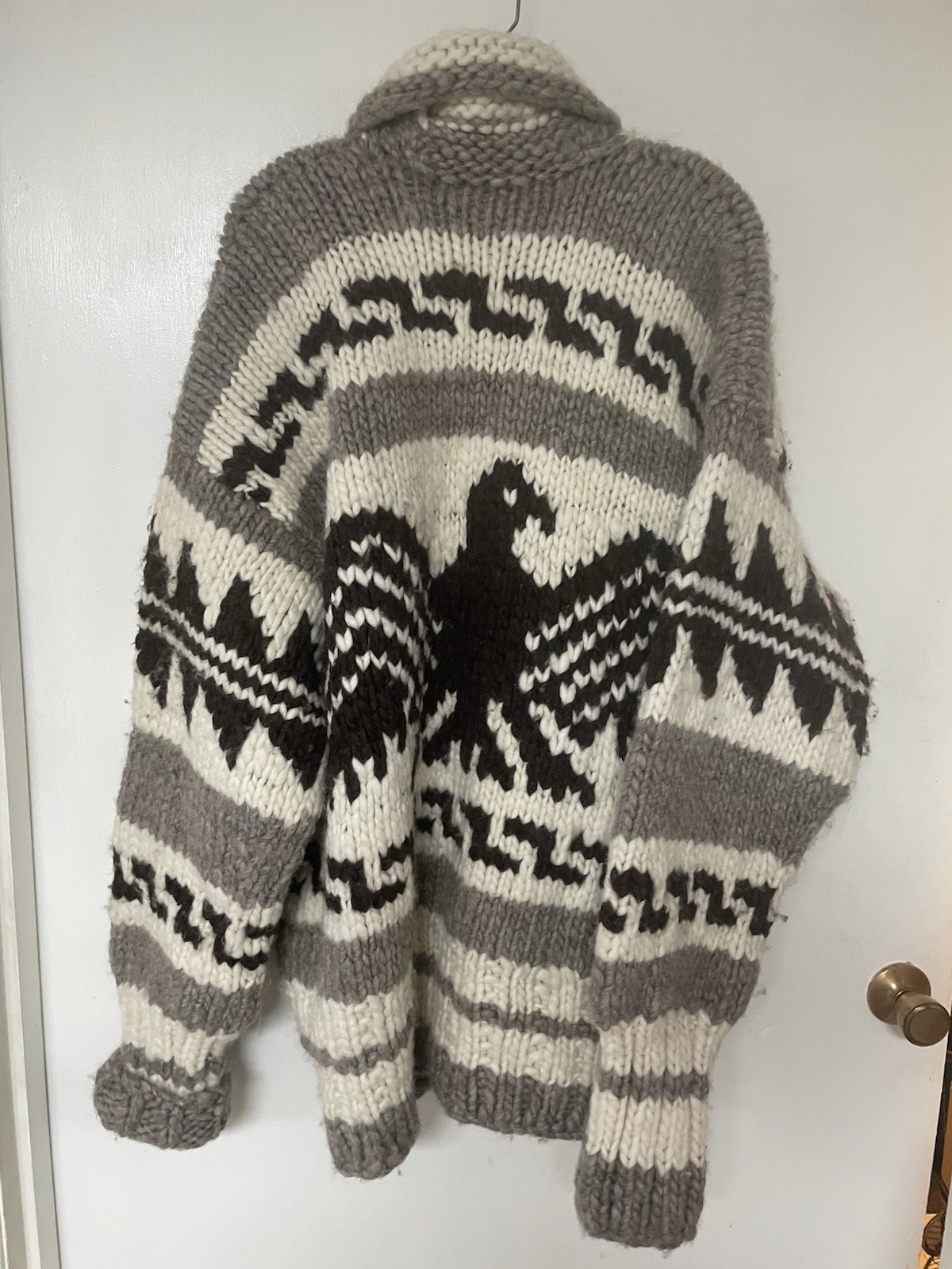 1999 VINTAGE ORIGINAL COWICHEN SWEATER WITH ORIGINAL TAGS VERY GOOD CONDITION