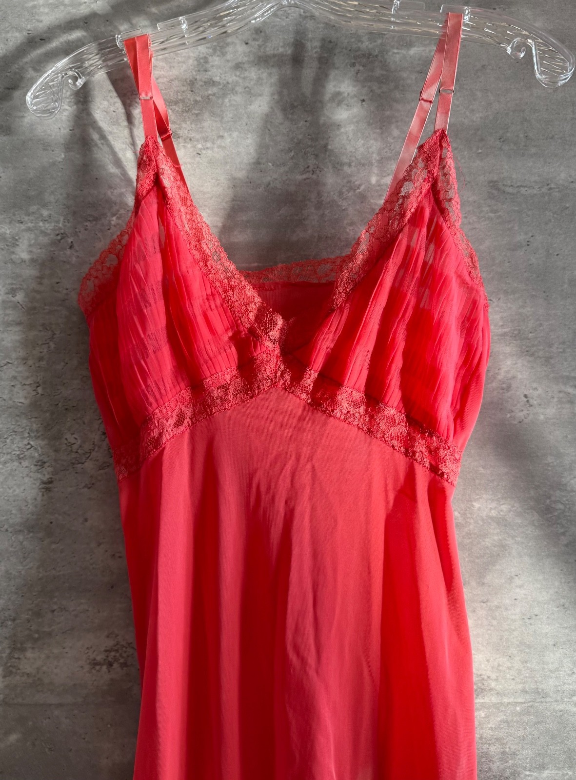 Vintage 1960s Evette Red / Pink Dupont Nylon Floral Lace Slip Dress Size 32