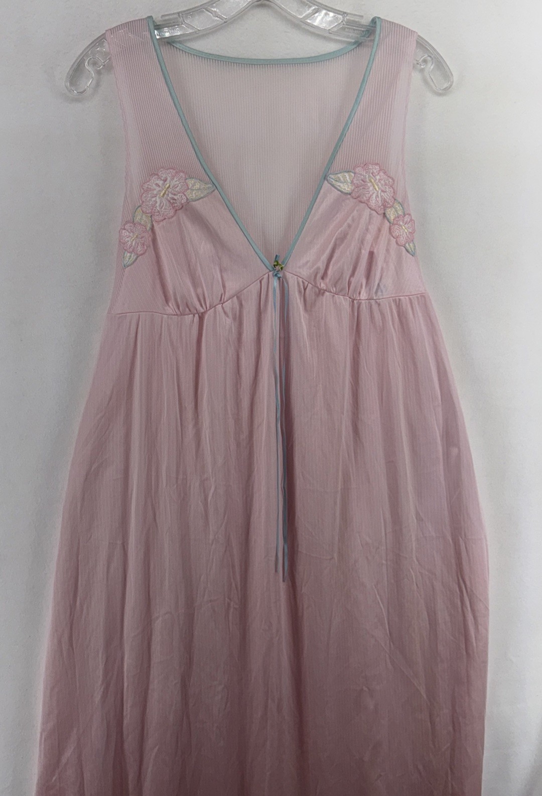 Lorraine nightgown Vintage M Long Pink Made USA