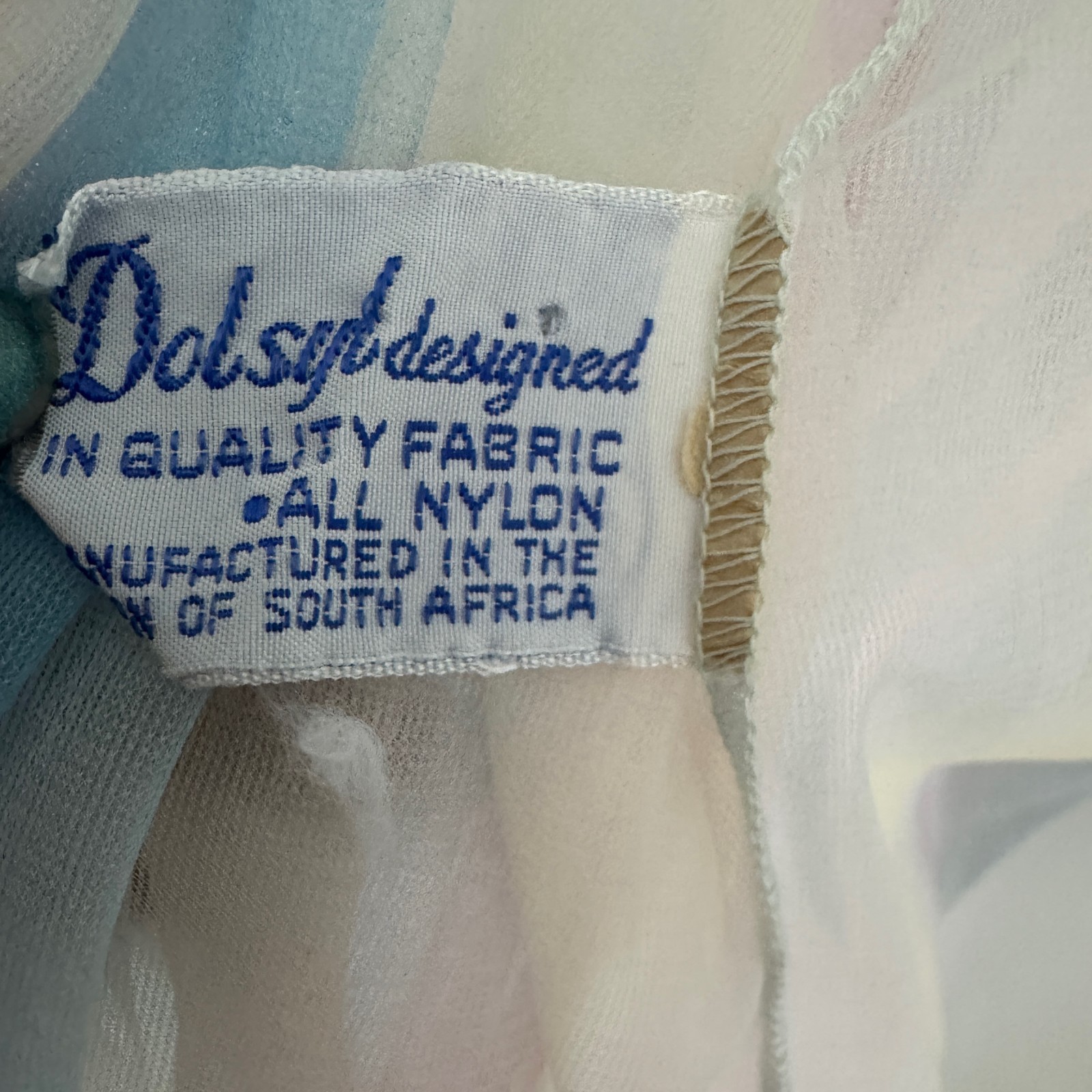 60s vtg DOLSYL Sheer Pastel RAINBOW OMBRE Dressing Gown Chiffon Robe Tent Dress