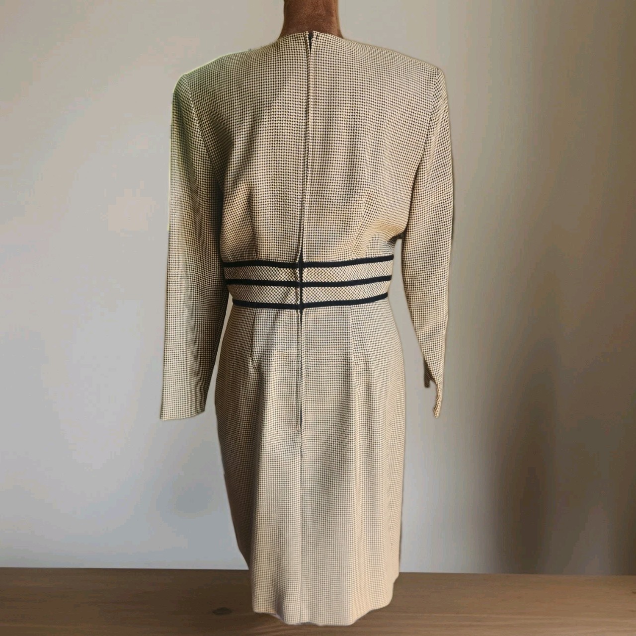Vintage Retro Julian Taylor Dress Size 6 Houndstooth Shoulder Pads Prep Academia