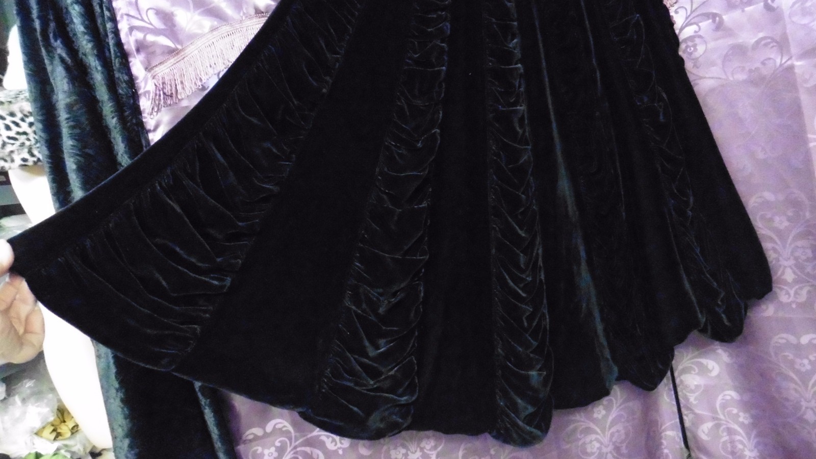 30s 40s Black Fine Velvet Shirred Scalloped Formal Evening Cape-lette