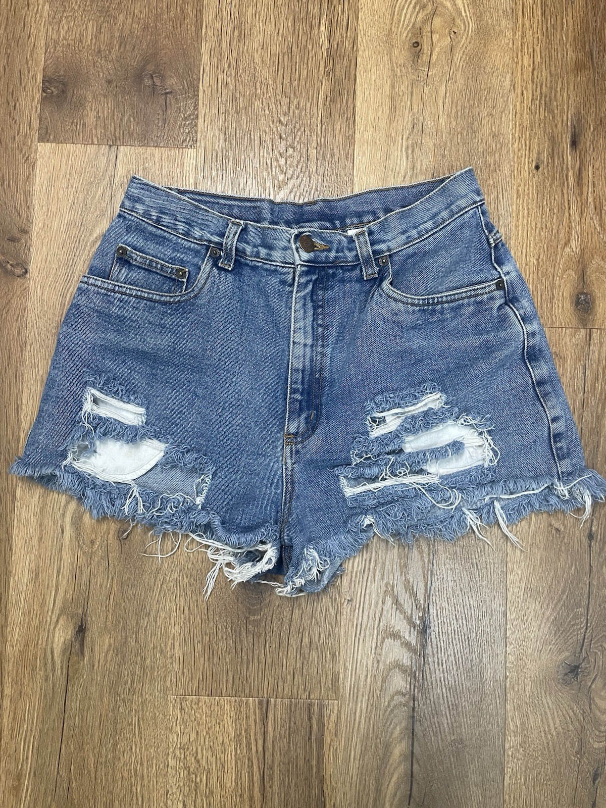 Vintage Bill Blass Mom High Rise Jean Blue Denim Shorts Women’s Size 8 Used