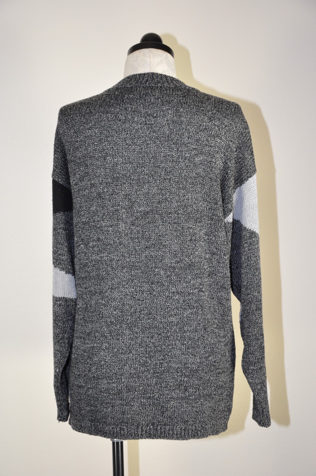 90s Vintage Gray Angora Rayon Colorblock Crewneck Boyfriend Sweater Women M L