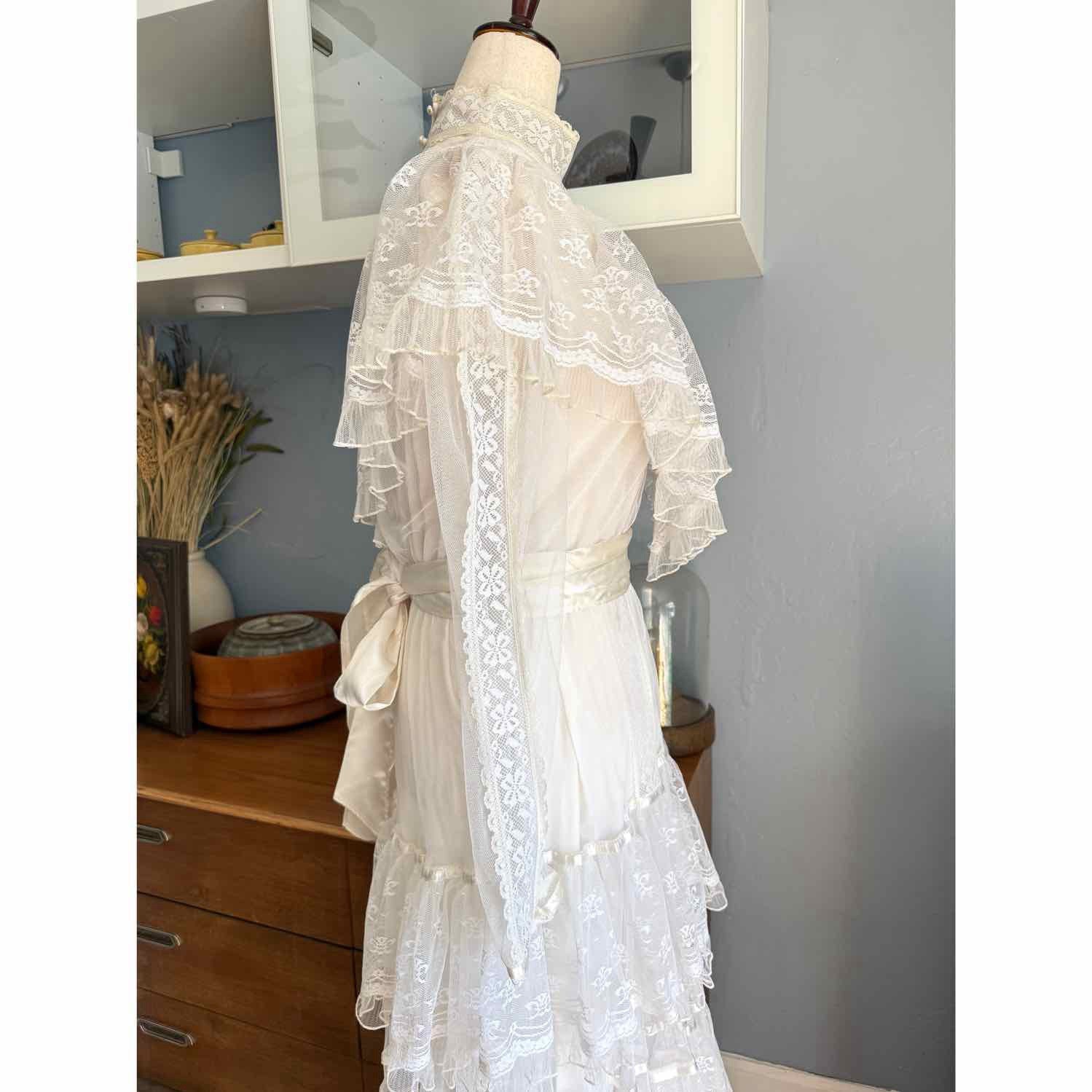 Vtg 80s Gunne Sax Romantic Renaissance Bridal Collection Prairie Lace Sz 9