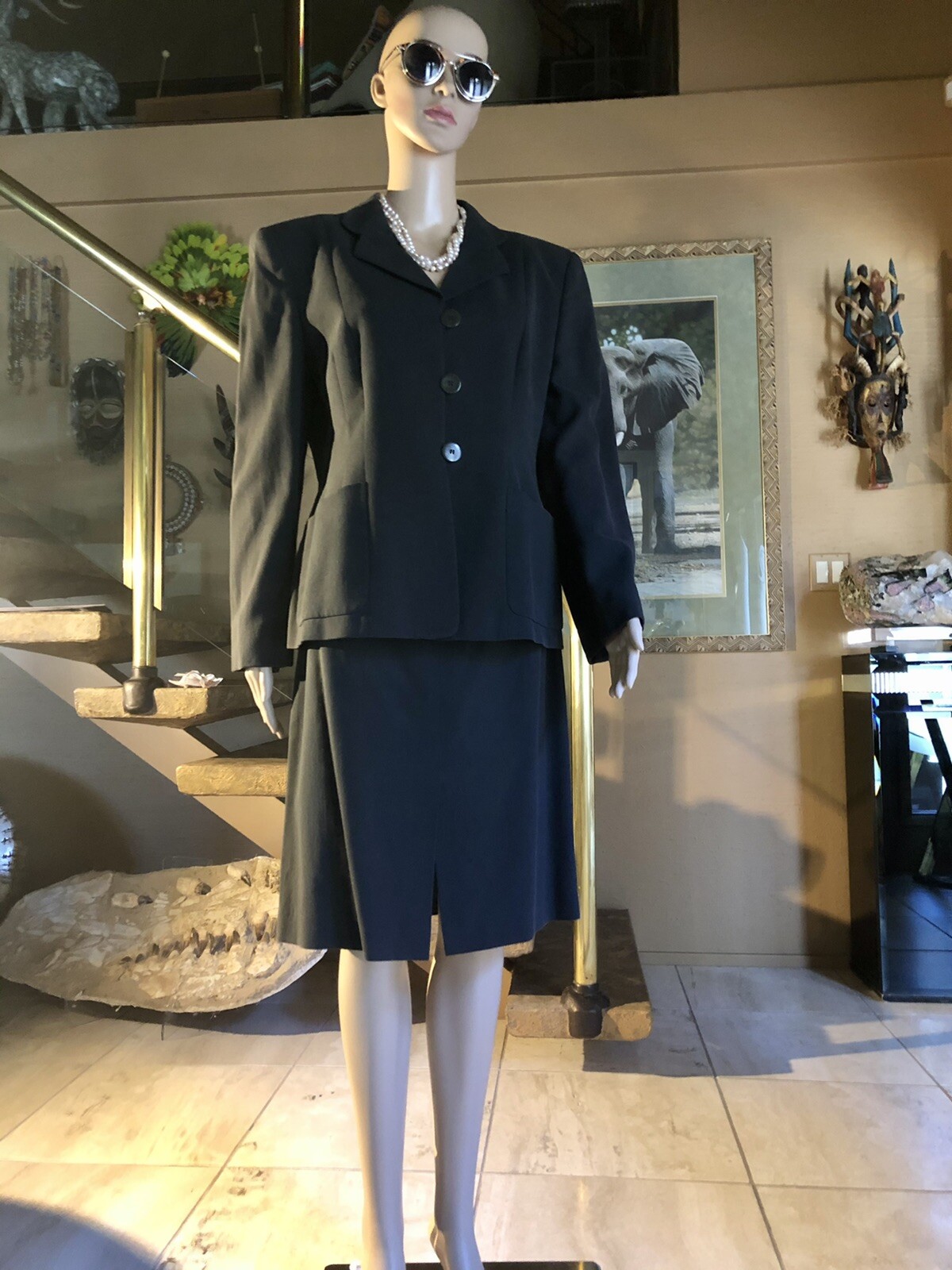 Giorgio Armani Vintage Skirt Suit. Armani Grey. I.Magnin Early 80’s Size 48/10us