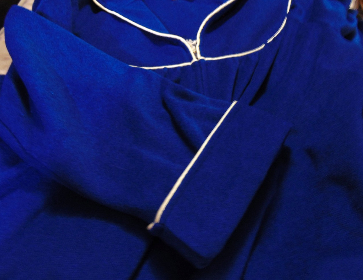 VINTAGE CARRIAGE COURT WOMENS FLEECE NIGHT GOWN,ROBE,SLEEPWEAR,BELT,LOUNGE~12/14