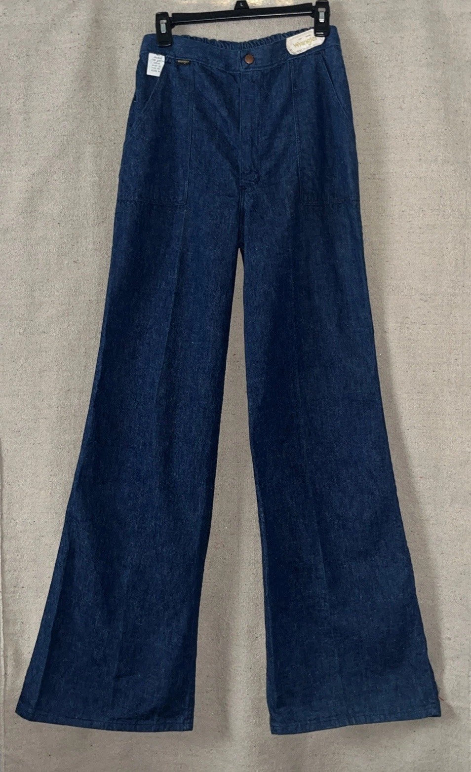 Vintage 70s Women’s Wrangler Bell Bottom Elephant Wide Leg Denim Jeans NWT 30×35