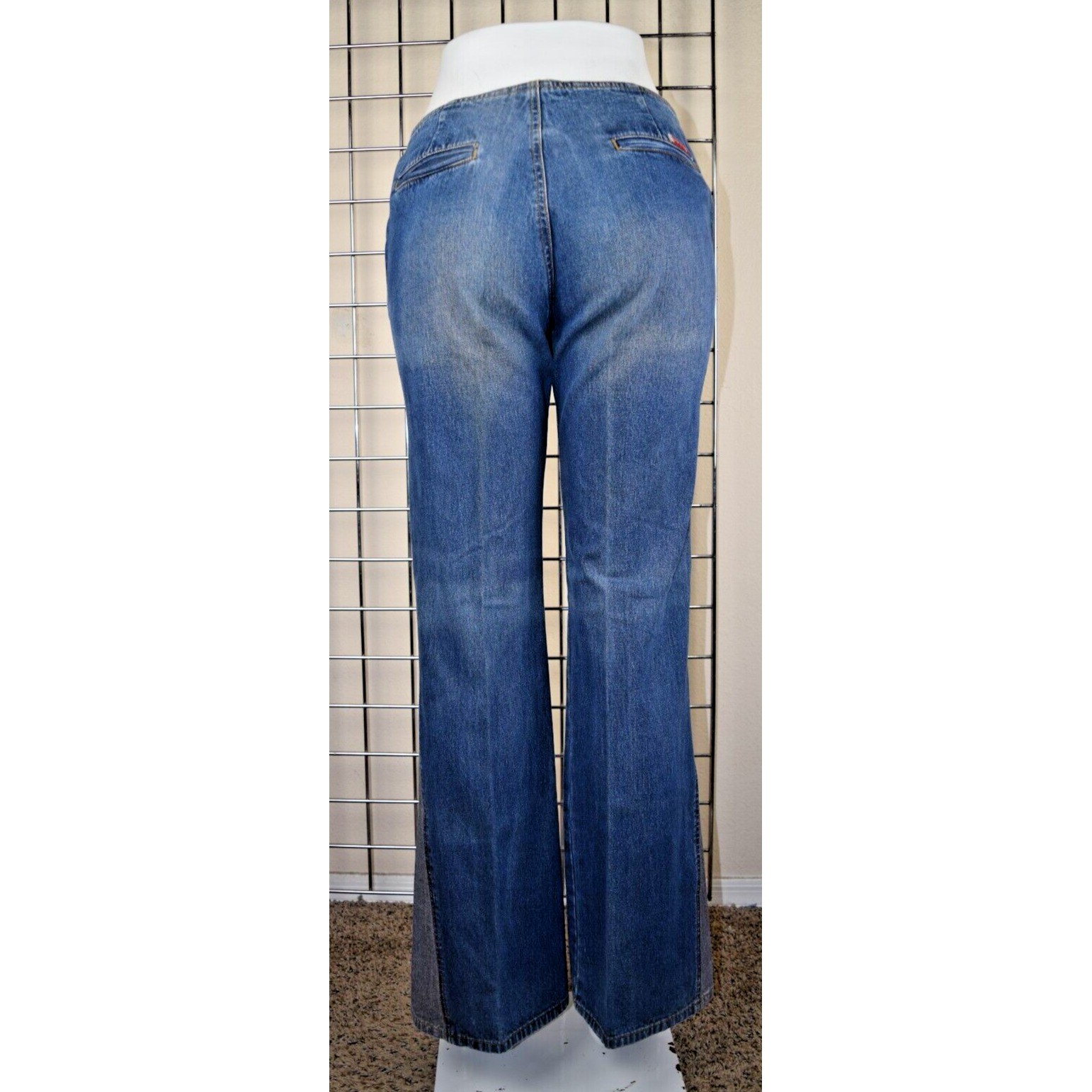 Vintage Guess Jeans 32 x 32 90s Blue 2 Tone High Waist Flared Leg No Belt Loops