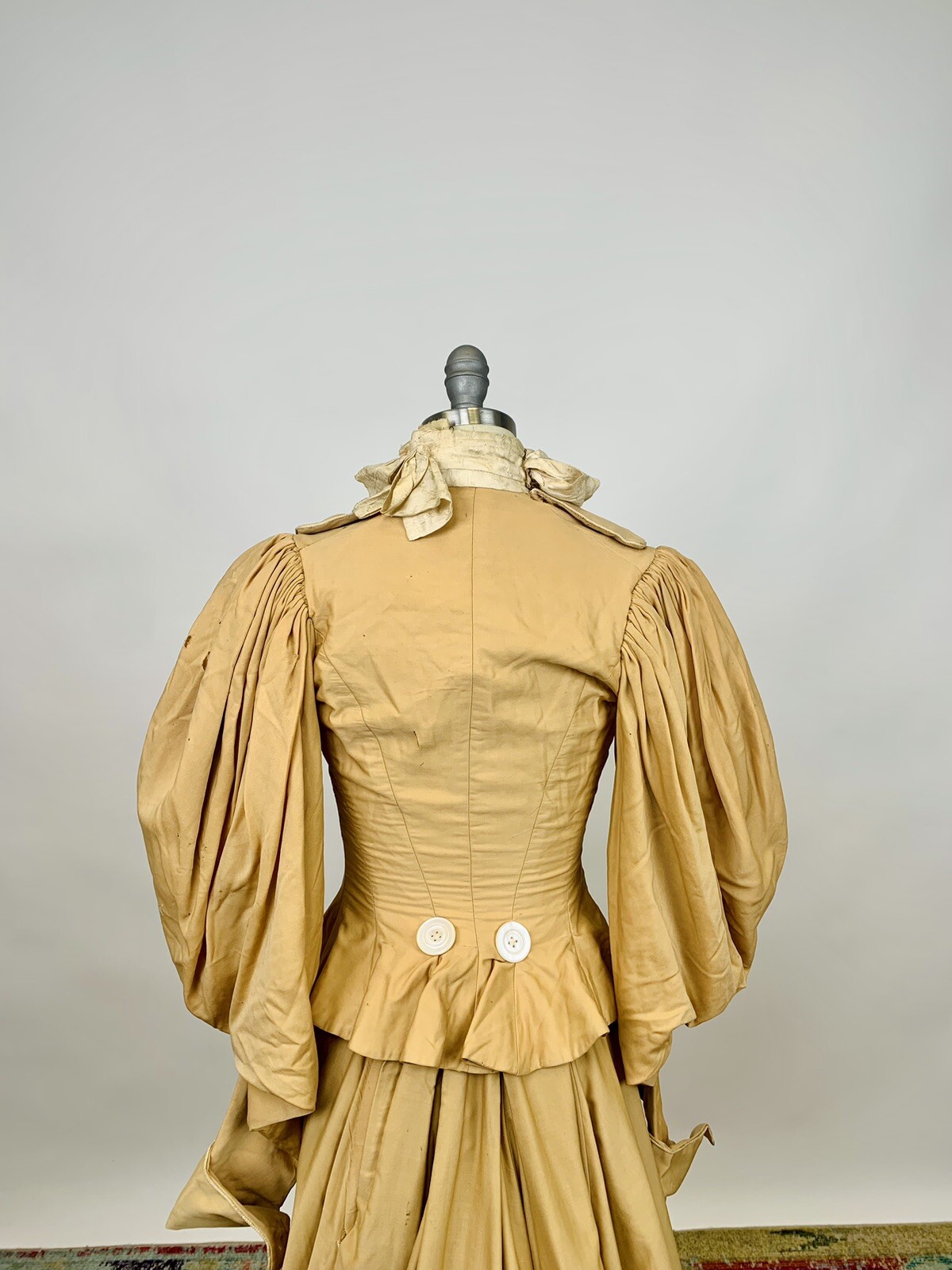 Antique Victorian 1890s Bodice & Skirt Set Tan Silk Leg of Mutton Sleeve AS IS