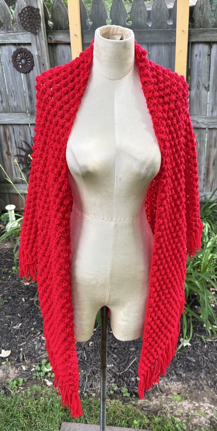VTG Retro Shawl Boho Mod Handmade Crochet RED Poncho Wrap Fringe 40×80″
