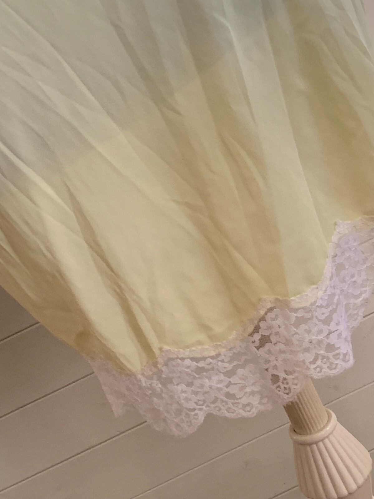Greenco Maid Vintage Size 6 Medium Sunny Yellow Half Slip White Lace Detail