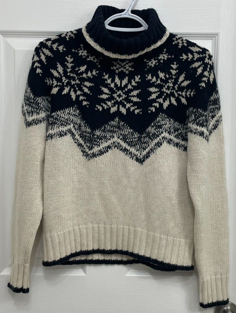 Vintage Evan-Picone Fair Isle Snowflake Sweater Small Angora Knit Mock Neck