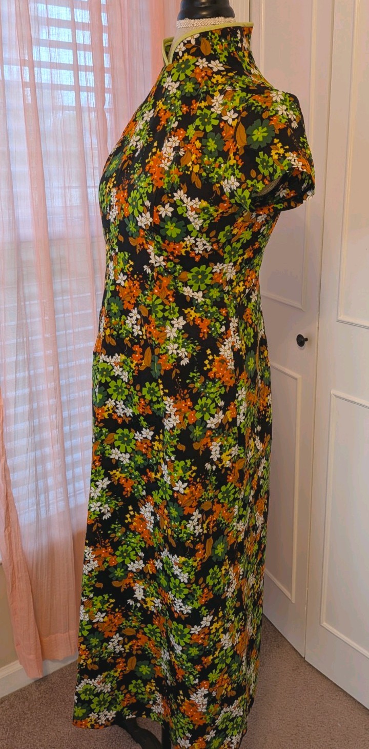 Asian Style Vintage Brown Flowered Maxi Dress