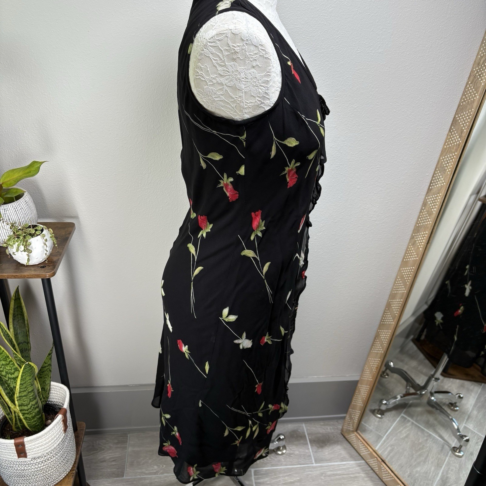 Vintage Evan Picone Women 6 Black Rose Midi Dress 90s Grunge Ruffle REPAIRED