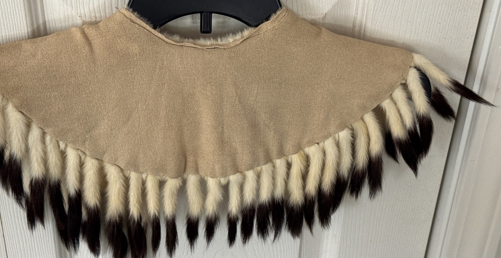 Vintage Ermine Fur Stole Champagne Blonde Color With Dark Brown 45 Tails