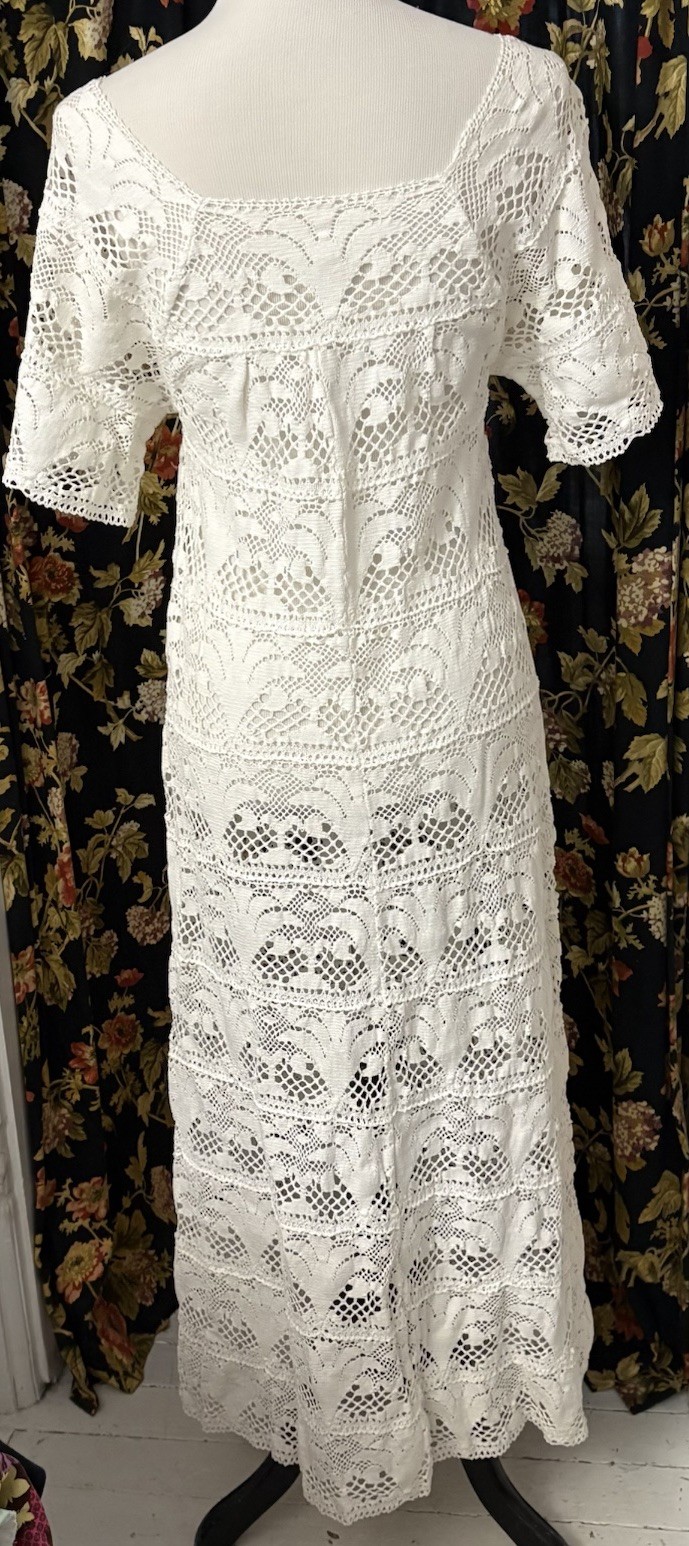 VTG Crocheted Lace Dress Boho Women’s White Lace Maxi Festival Cottagecore Sz S