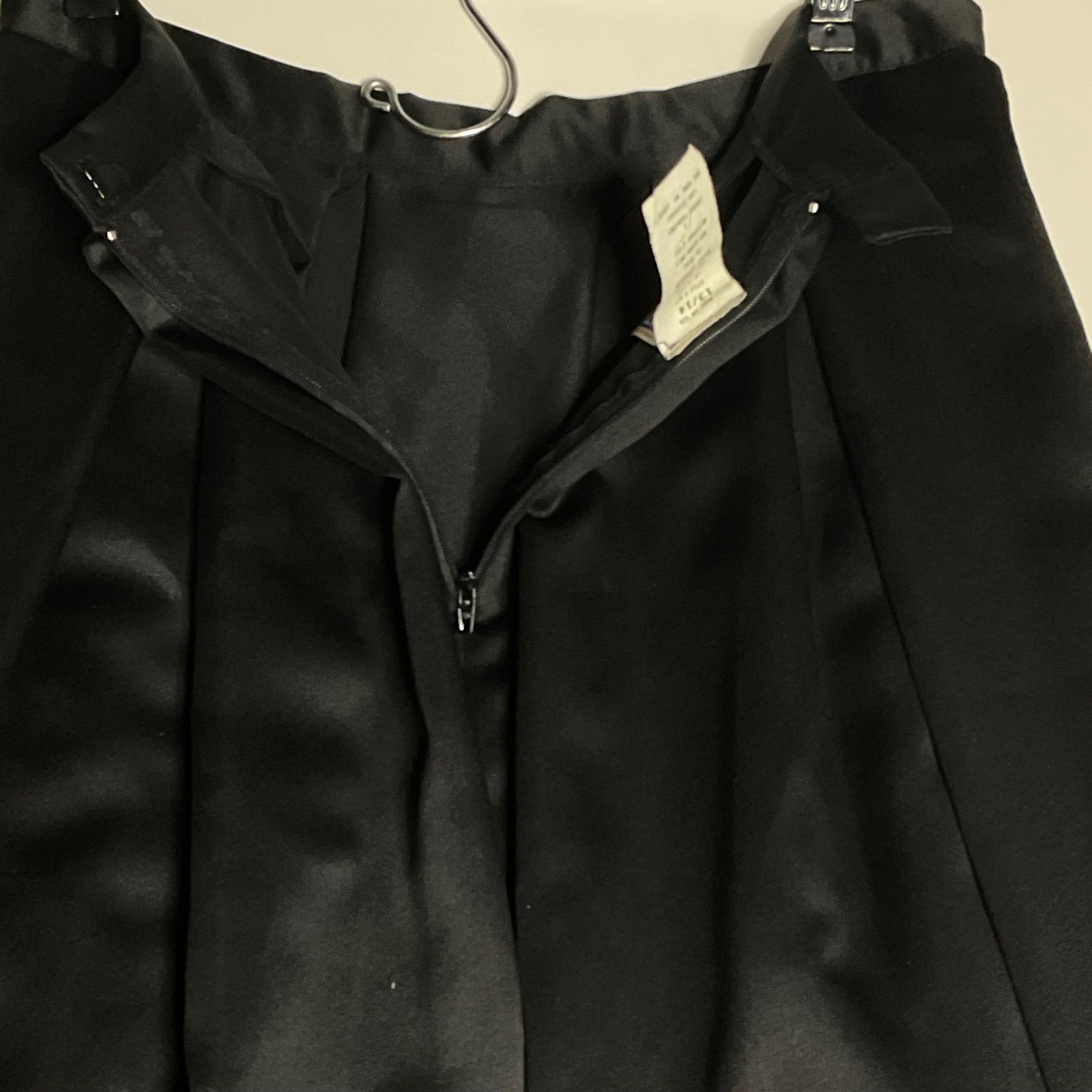 Vintage 90s Jordan Fashions Black Satin Velvet Pleated Maxi Skirt 13/14 Goth