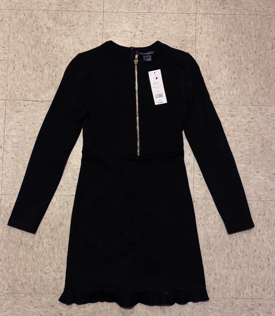 Black Long sleeve French Connection Dress With A Gold Zipper Size XXS/2( NEW!)