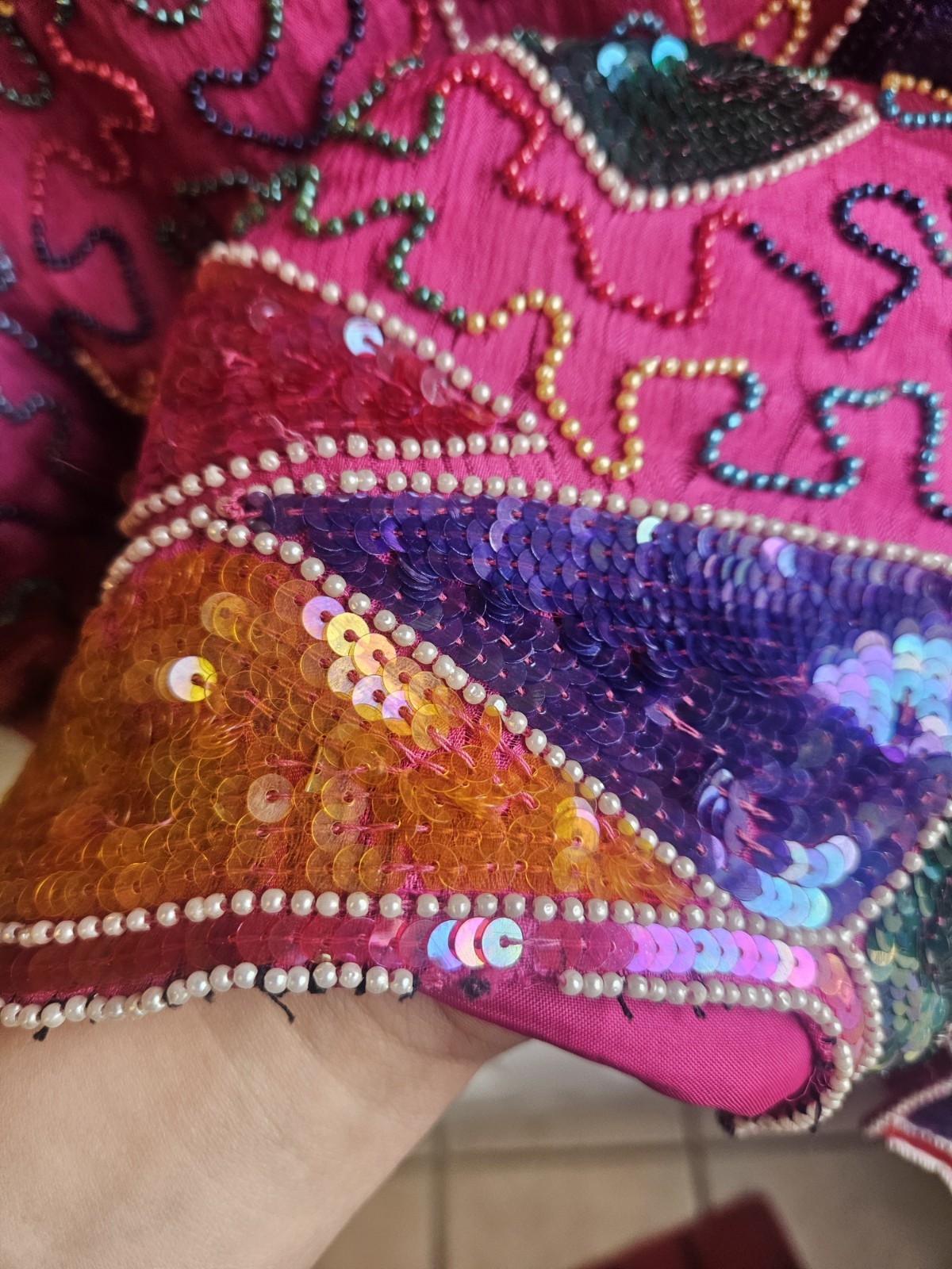 Vintage 80s Flapper 100% Silk Funky Beaded Whimsical Retro Large Sequin Dress
