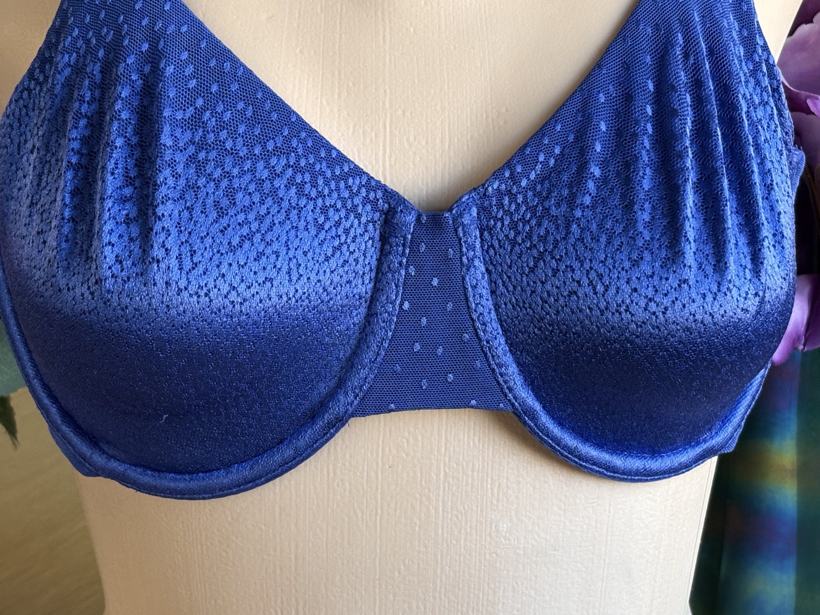 Wacoal 36C Saphire Blue BACK APPEAL Molded Cup Underwire Bra #855303