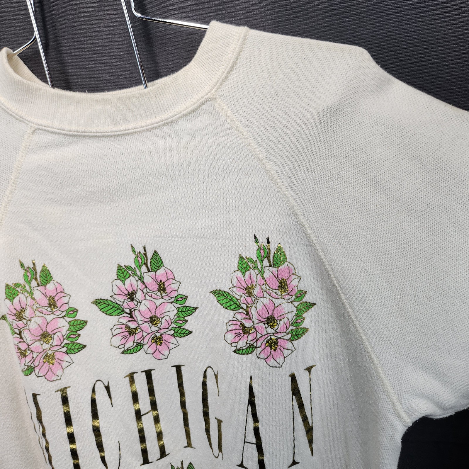 VTG Michigan Apple Blossom Flower Floral State Travel Tultex Crewneck Sweatshirt