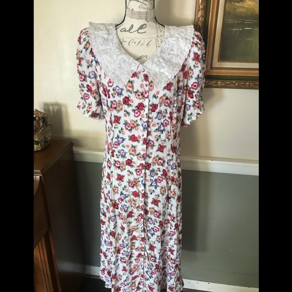 Vintage Sarah Elizabeth Pearl Lace Collar Dress‼️FINAL SALE
