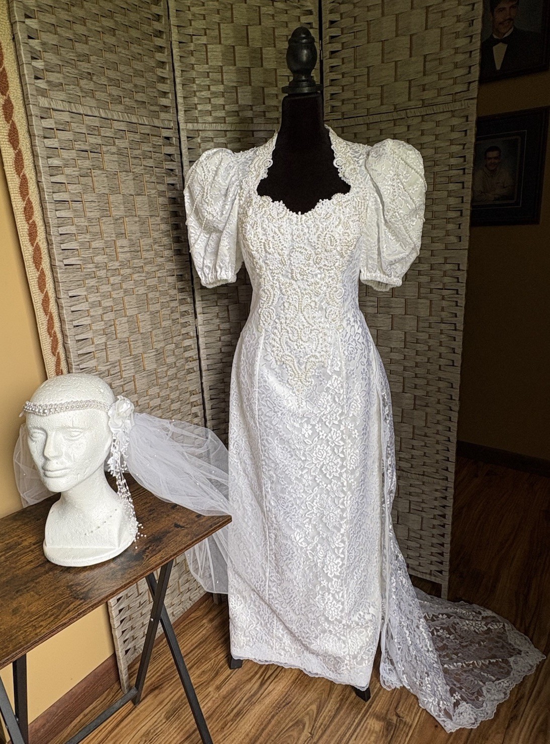 Vintage Renaissance 70’s Victorian Edwardian Wedding Dress Train Size 2/4 Small