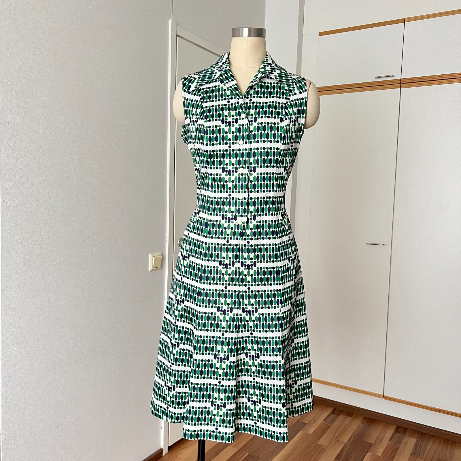 60s 70s Geometric Mod Aline Dress Space Age Gogo Twiggy Style Sleeveless Shift