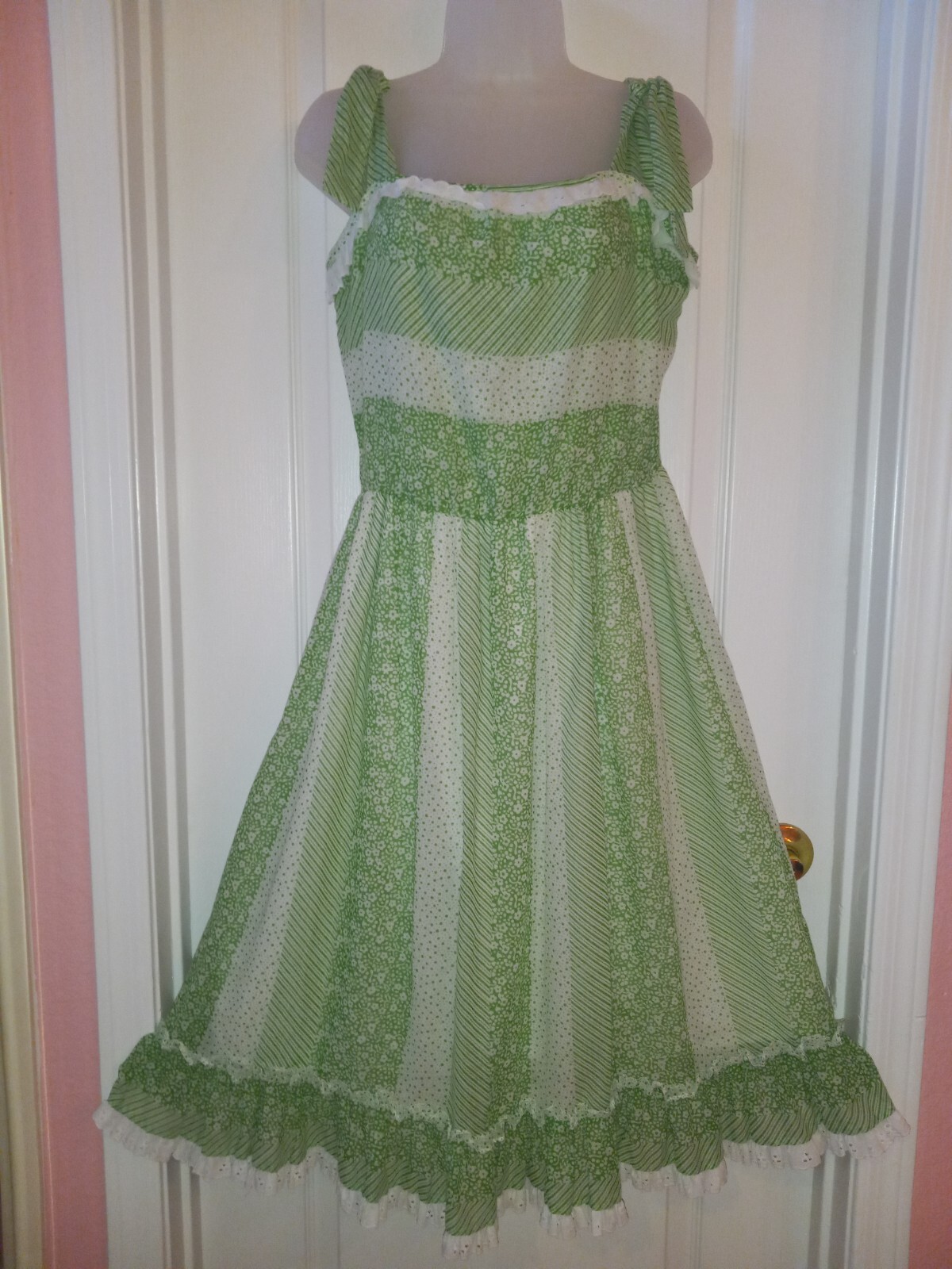 Vintage 70s Kenny Classics Green Floral Prairie Sundress Hippie Cottagecore L