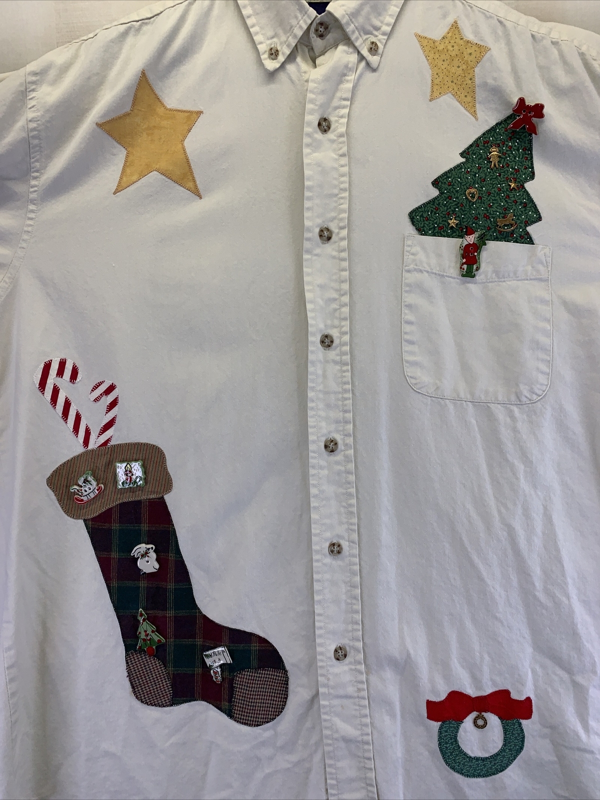 Vintage 1990s Fruit of the Loom Crafted Ornaments Embroidered Button Down Shirt