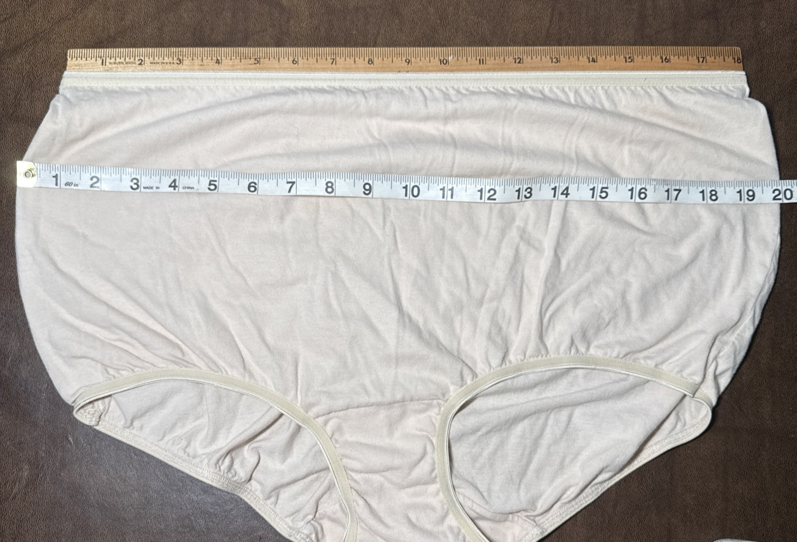 Vtg Cotillion 100% Cotton Brief Granny Panties Sz 9 Extra stretchy waist & legs