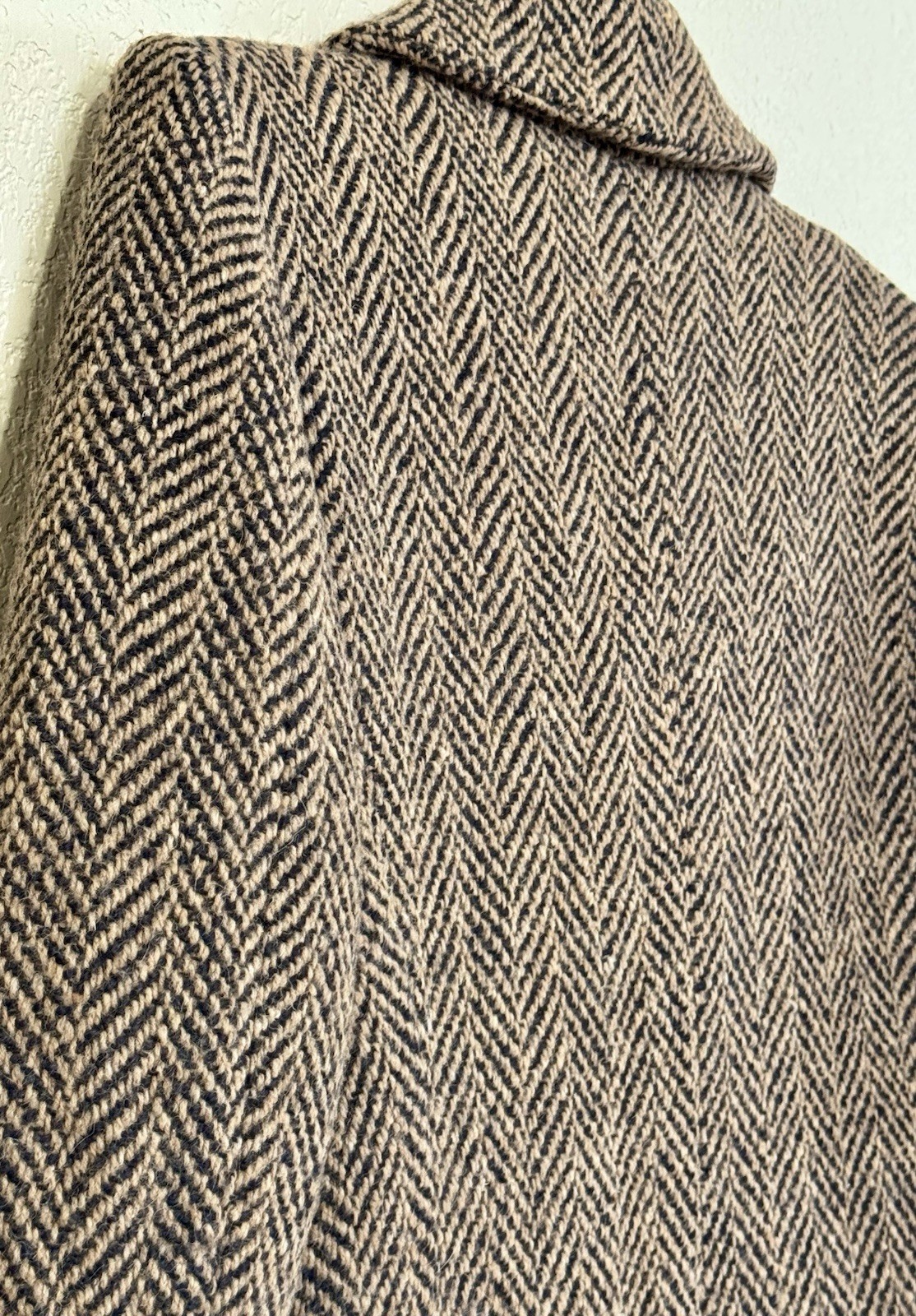 RARE Vintage Women’s 1970’s Fendi Double Breasted Herringbone Wool Coat – sz 48