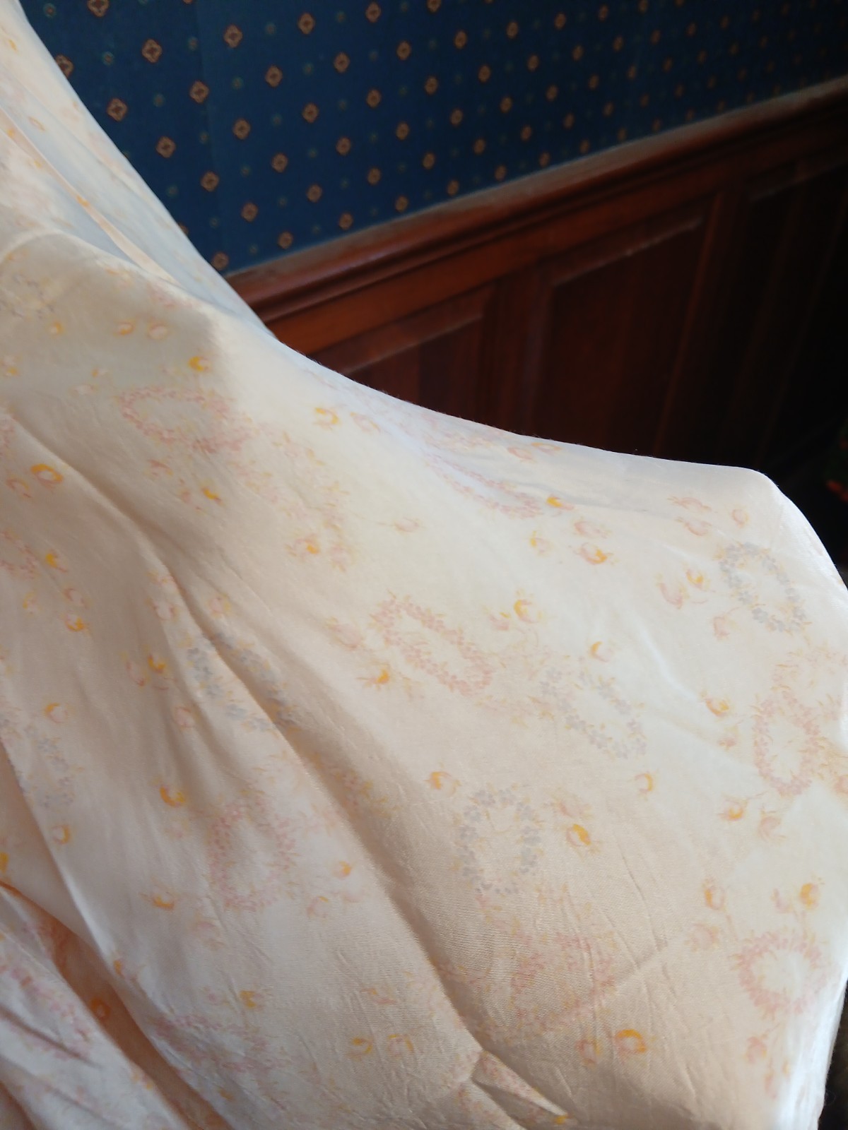 Vintage 1930s Society Lingerie Peach Silk And Lace Night gown