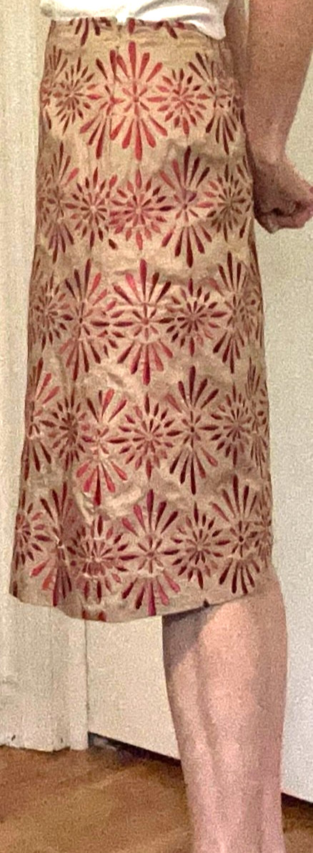 Vtg Talbots Pencil Skirt 100% Cotton Tan w/ Red Embroidery Floral, Lined, 4-UEC