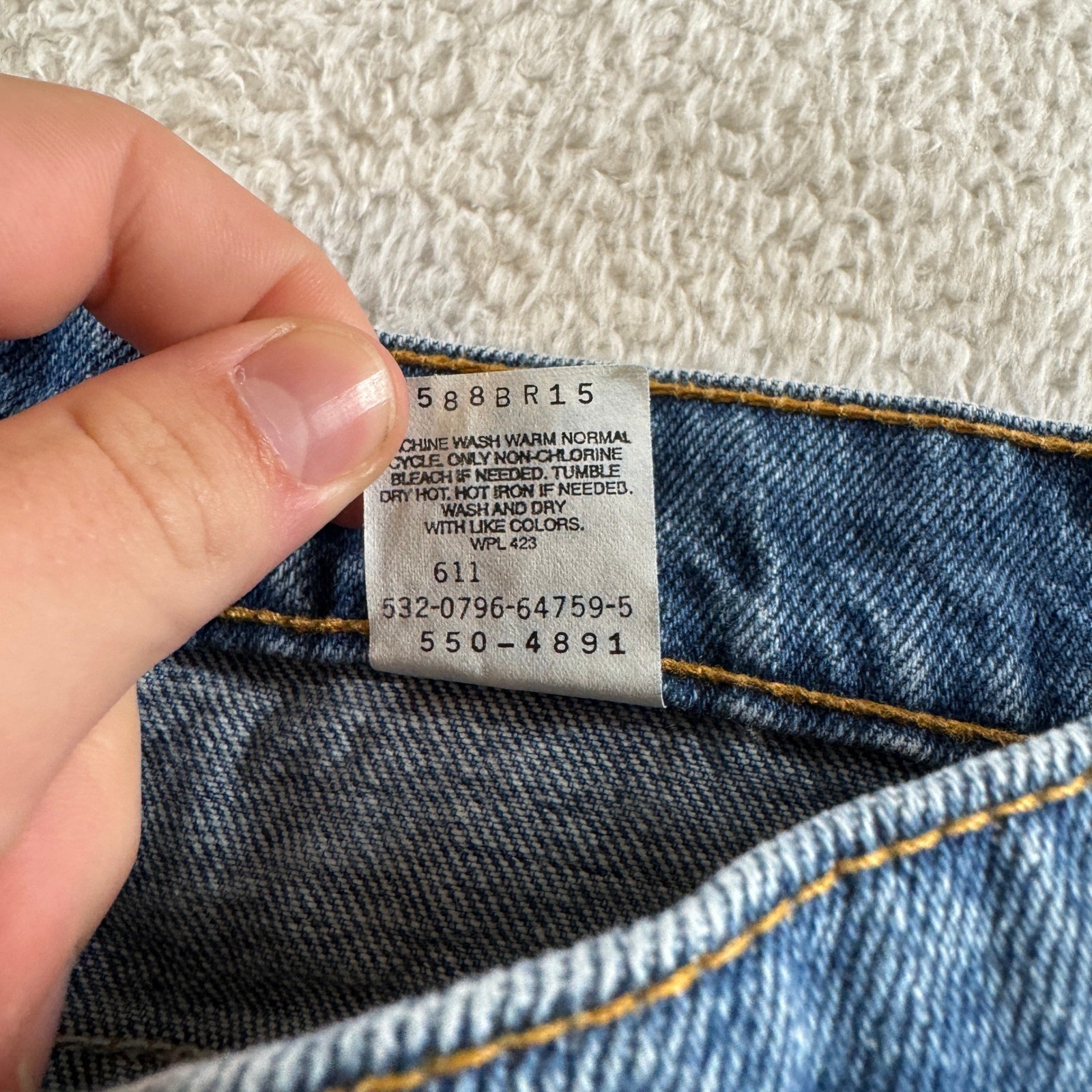 Vintage Levi’s 550 Mens 33×31 Tag 31×32 Fit Blue Relaxed Tapered Jeans Made USA