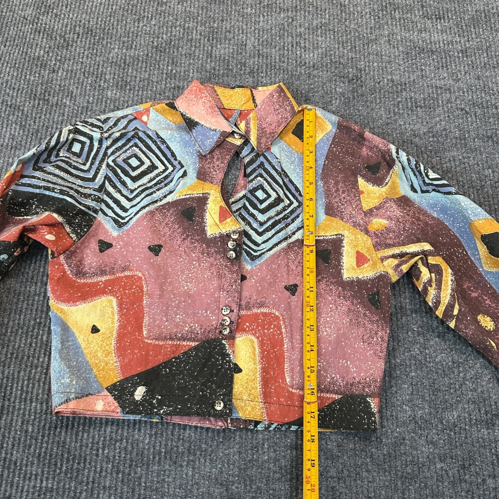 Unbranded Women Vintage Abstract Geometric Cropped Blouse M Multi Keyhole Detail
