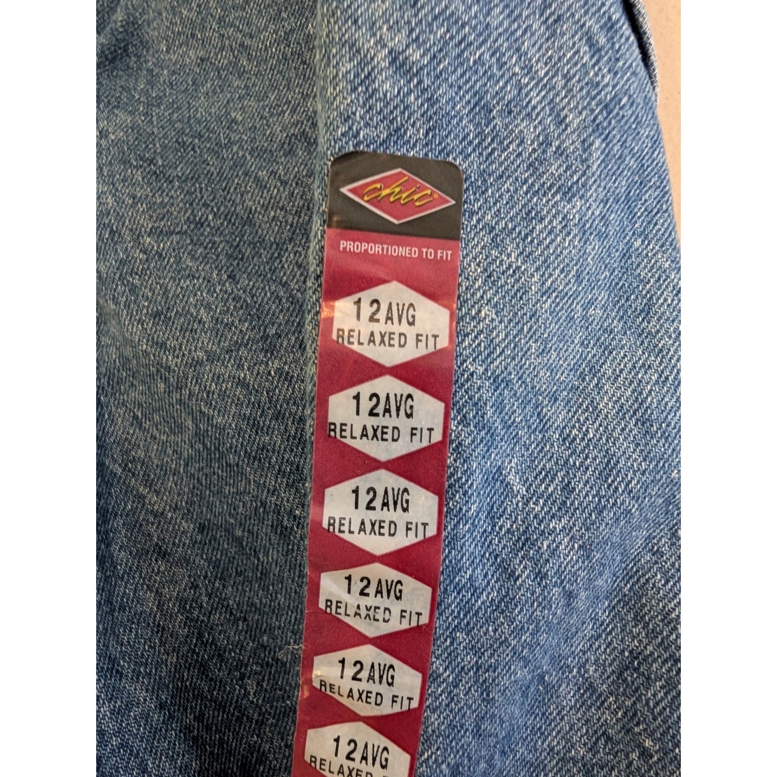 Vintage Chic High Rise Relaxed Fit Tapered Leg Jeans Made in USA Size 12 Average