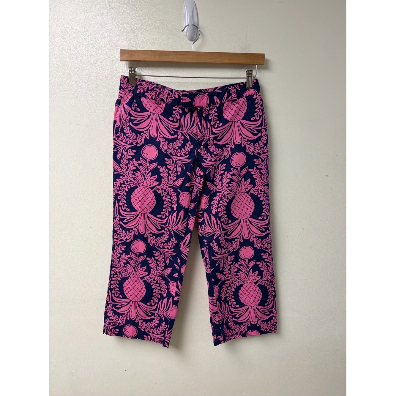 Lilly Pulitzer White Label Vintage Pink Pineapple Capri Pant Size 6