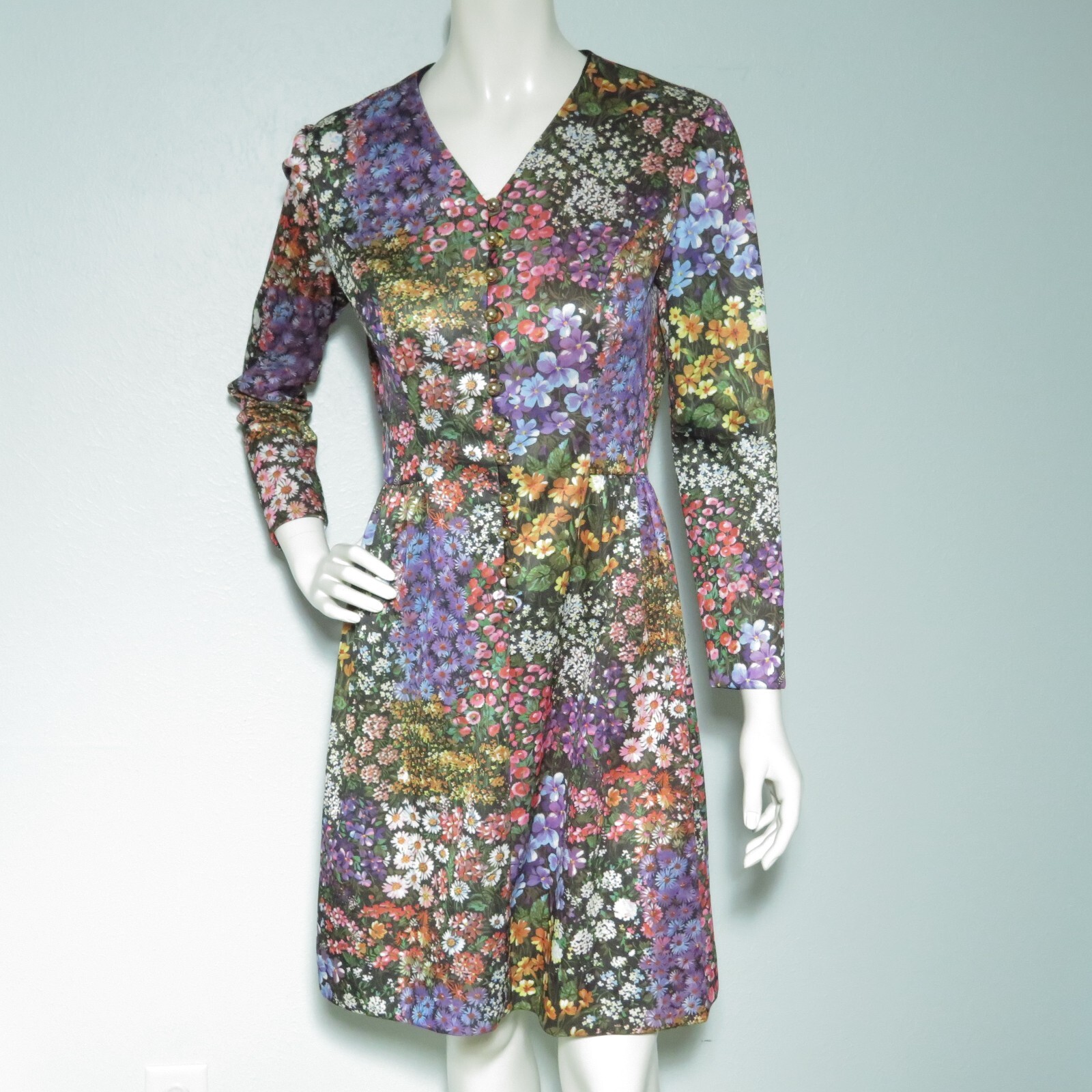 Vintage 1970s Floral Dress Polyester Garden Print Long Sleeve Westbury Fashions