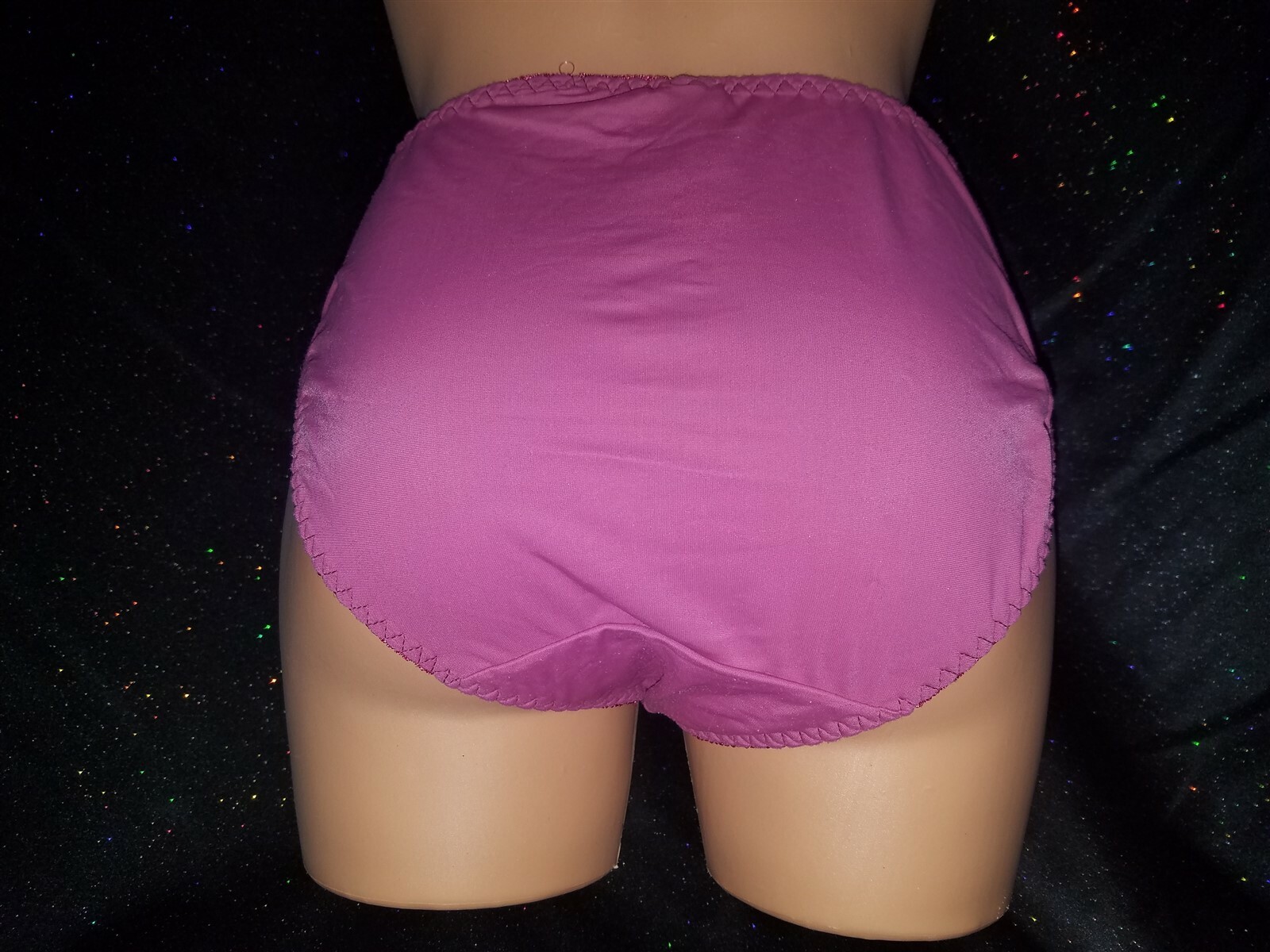 Sz8/9 XL Bikini Panty-Sexy Burgandy W/ Lace Sides Panties