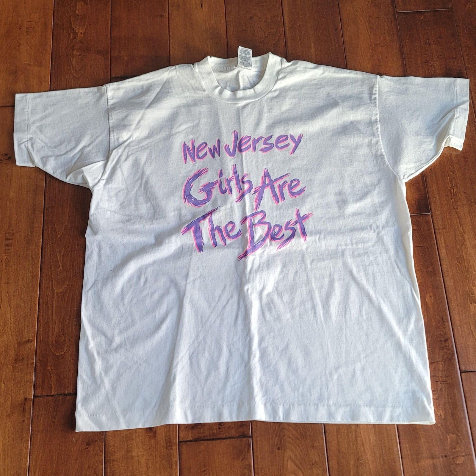 Vintage 90s „New Jersey Girls Are the Best” Graphic Tee T Shirt Womens Single St