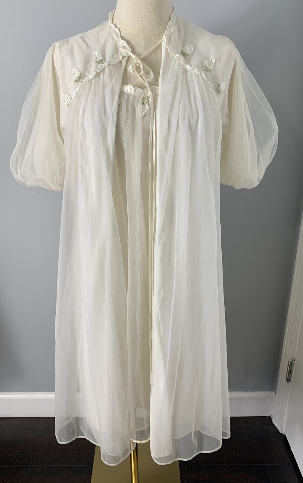 VTG Gotham gold stripe peignoir robe gown babydoll nylon slip roses chiffon 60s