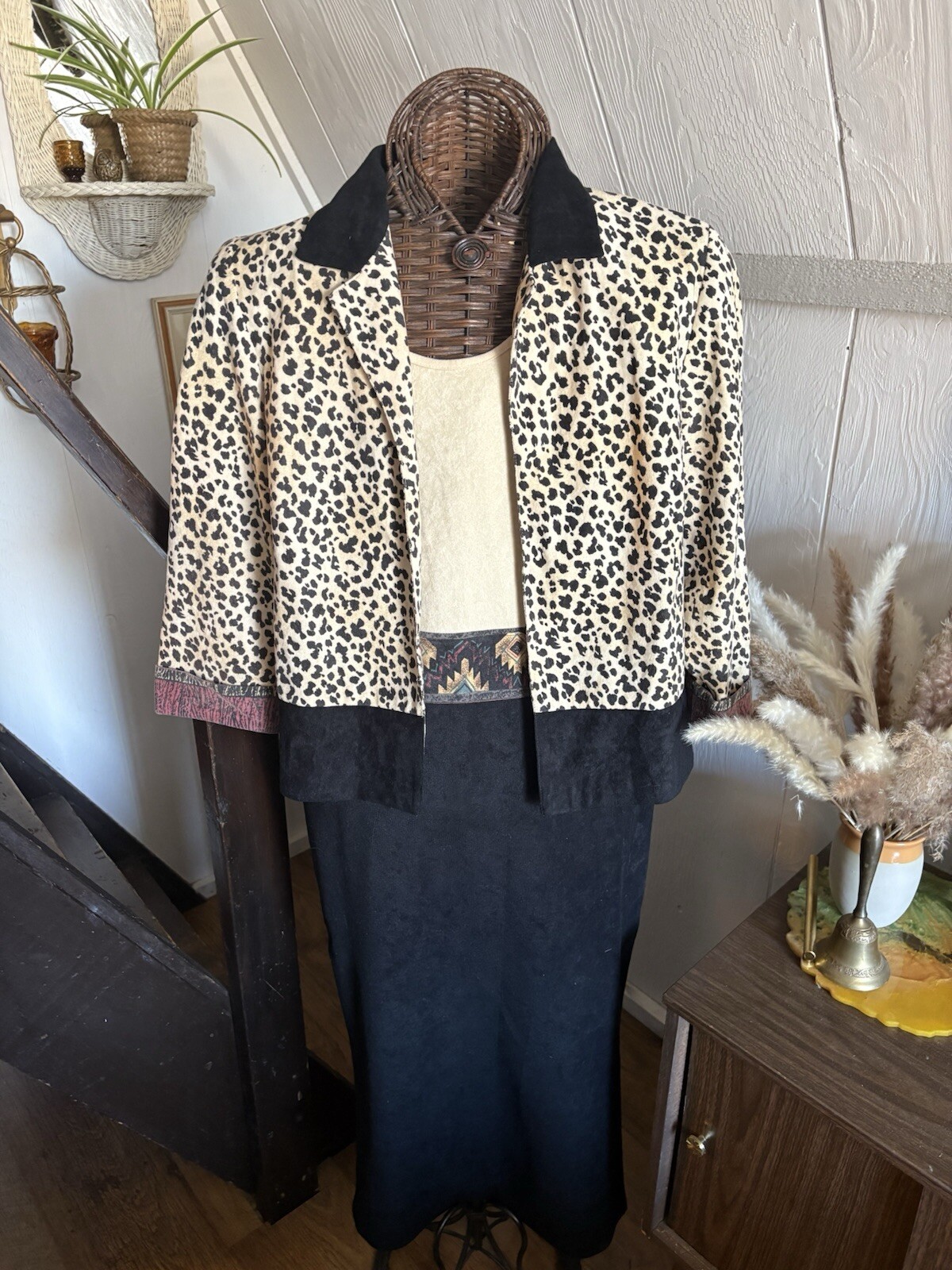 Vintage 2 Piece Animal 🐆 Print Dress And Jacket Set In Great Vintage Condition